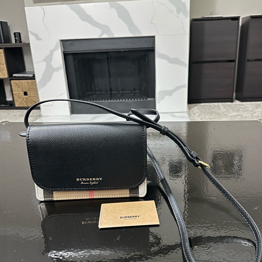 Burberry Black and Tan Women's Bag